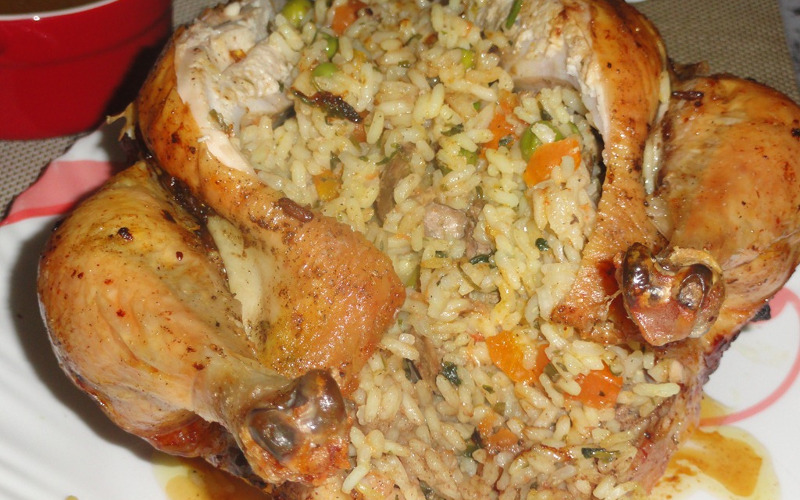 Poulet Farci Au Riz Et Cuit La Vapeur