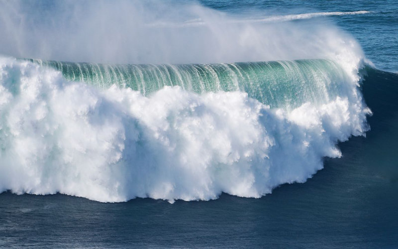 Le Maroc touché par des vagues géantes jusquà 6 mètres